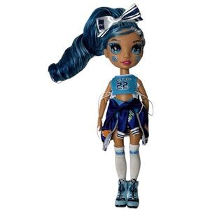 Rainbow High Cheer Skyler Bradshaw Cheerleader.